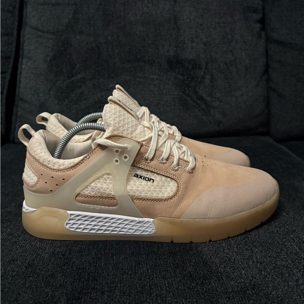 axion majik cream italian men’s size 11